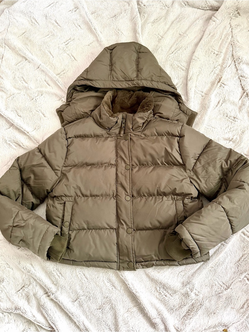 Aeropostale Remixed Down Cropped Puffer Jacket L Olive Green Hooded